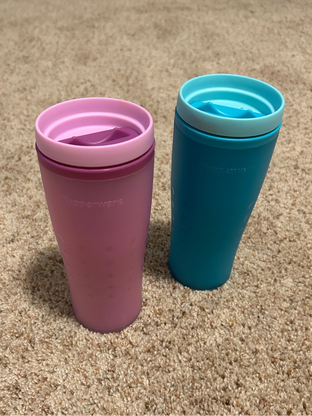 Tupperware 16-oz 470ml Insulated Tumblers with Lids